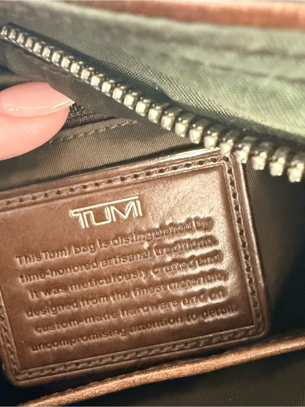 TUMI Women’s Dark Green Crossbody Shoulder Bag Purse - Picture 5 of 9